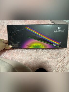 ROYALE‎ PRO Rainbow Ceramic Hair Straightener - Multicolor